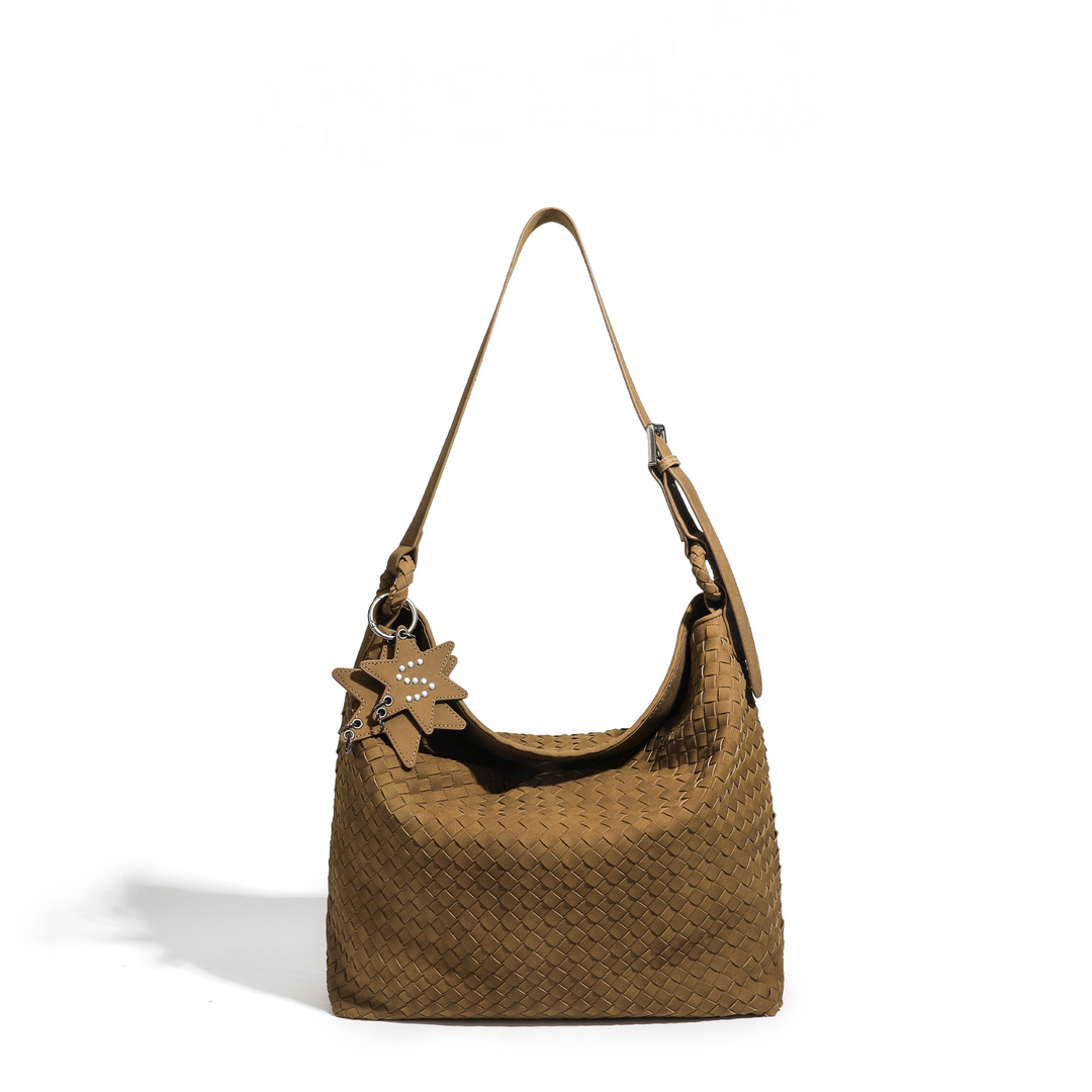THE FLAP VOLUME TOTE