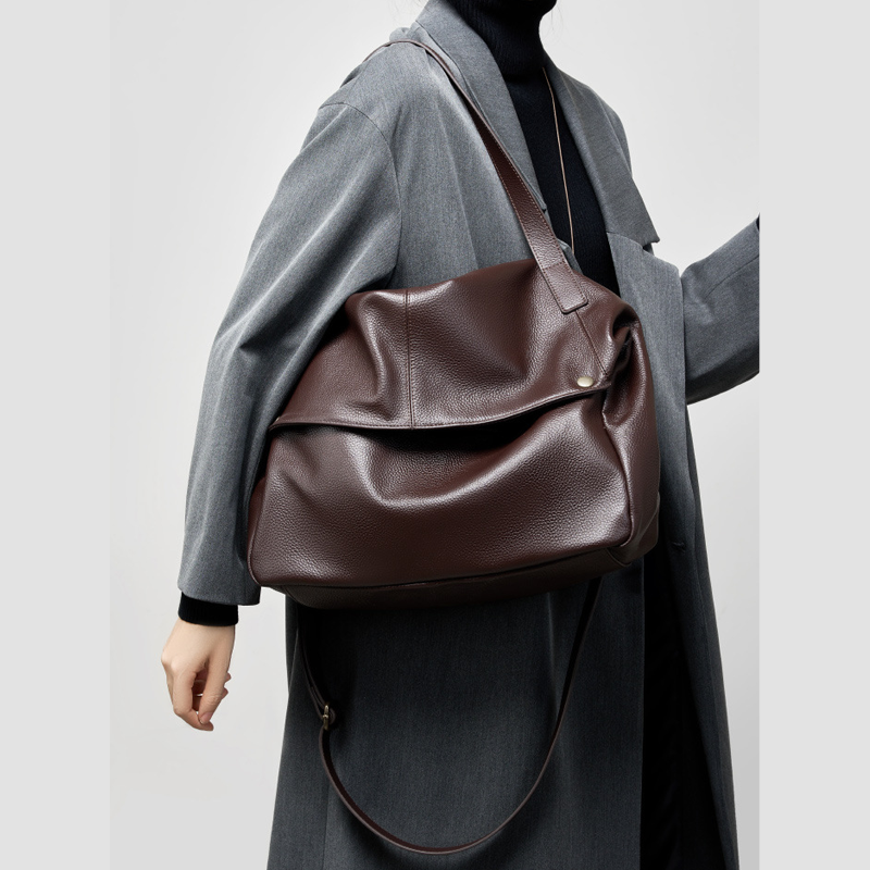 THE HERITAGE FOLD-OVER MESSENGER