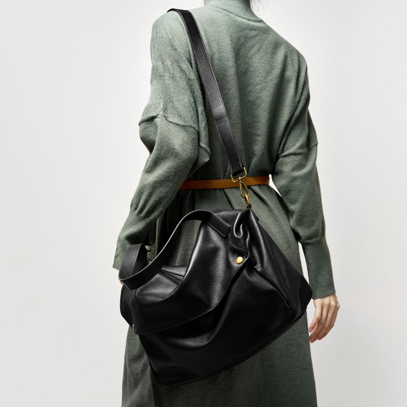 THE HERITAGE FOLD-OVER MESSENGER
