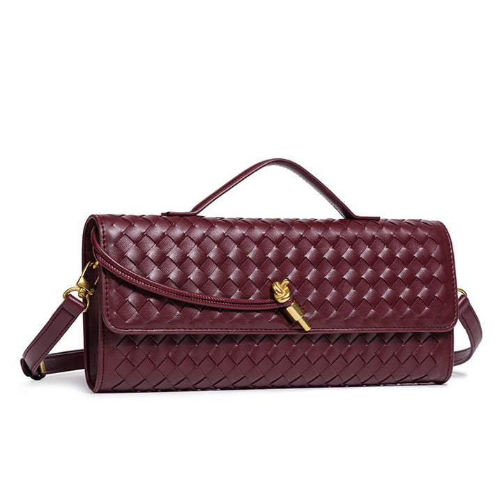 THE KNOT FLAP CLUTCH