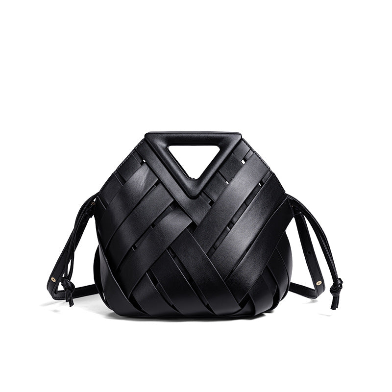 THE V-CUT CLUTCH