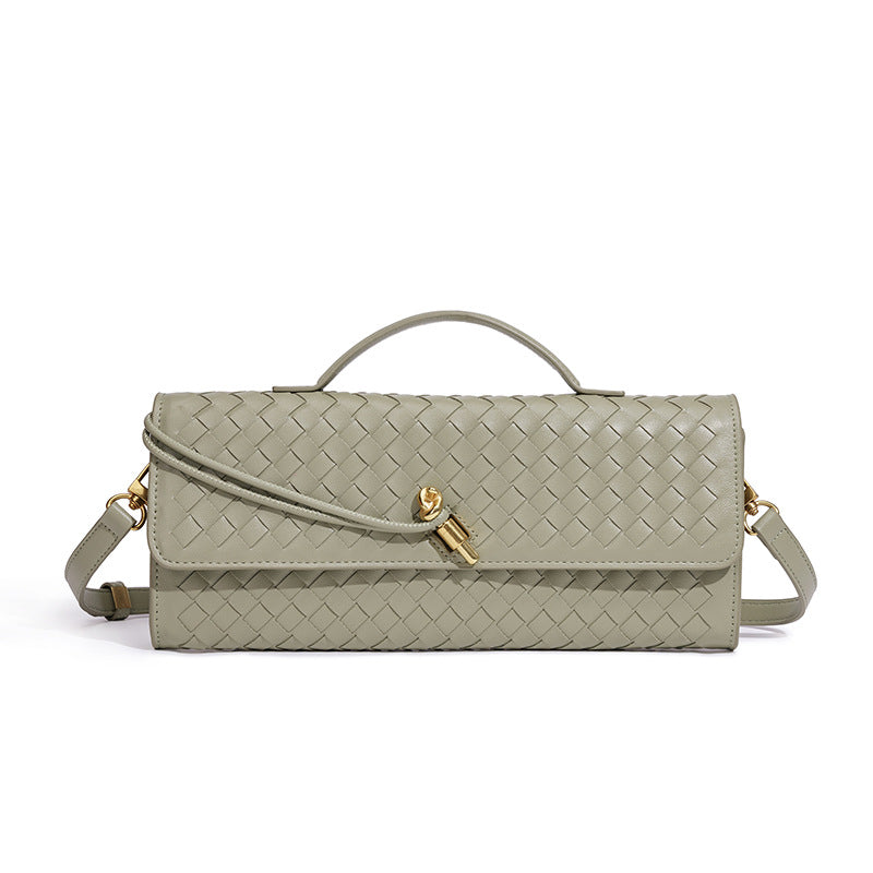 THE KNOT FLAP CLUTCH