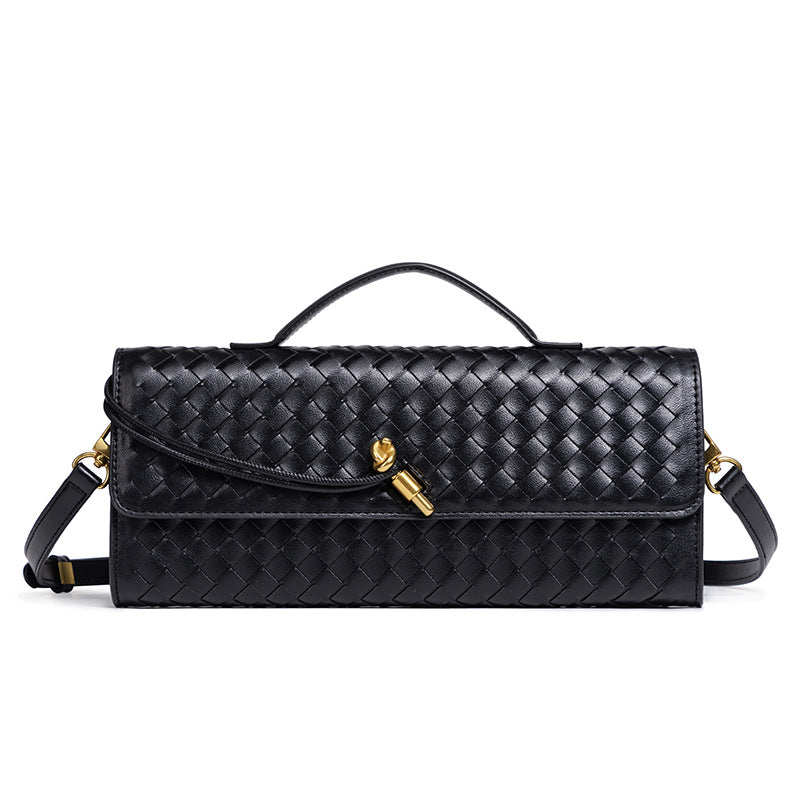 THE KNOT FLAP CLUTCH