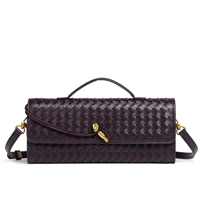 THE KNOT FLAP CLUTCH