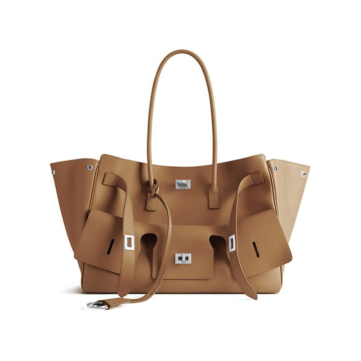 THE MULTI-POCKET DECONSTRUCTED TOTE