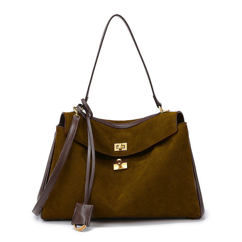 THE TRI-COMPARTMENT EXECUTIVE FLAP BAG