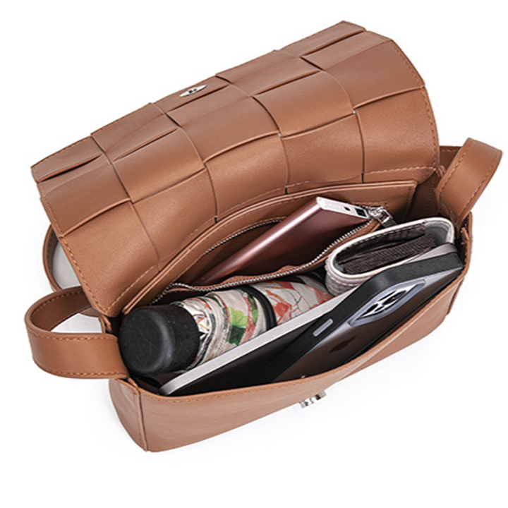 THE CASSETTE CROSSBODY