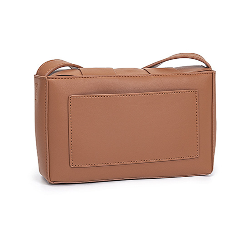 THE CASSETTE CROSSBODY