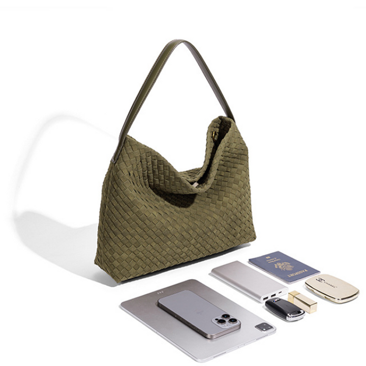 THE SOFT FOLD HOBO