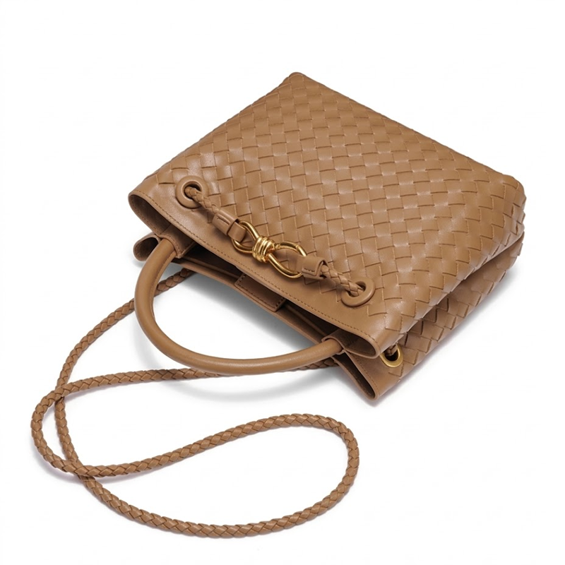 THE KNOT TOTE