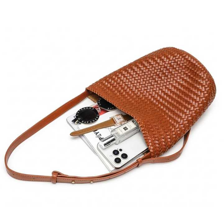 THE SLOUCHY BUCKET