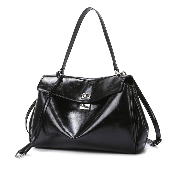 THE TRI-COMPARTMENT EXECUTIVE FLAP BAG