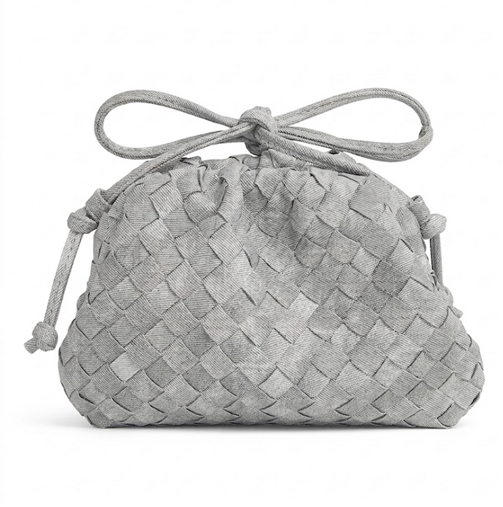 THE NUBE POUCH
