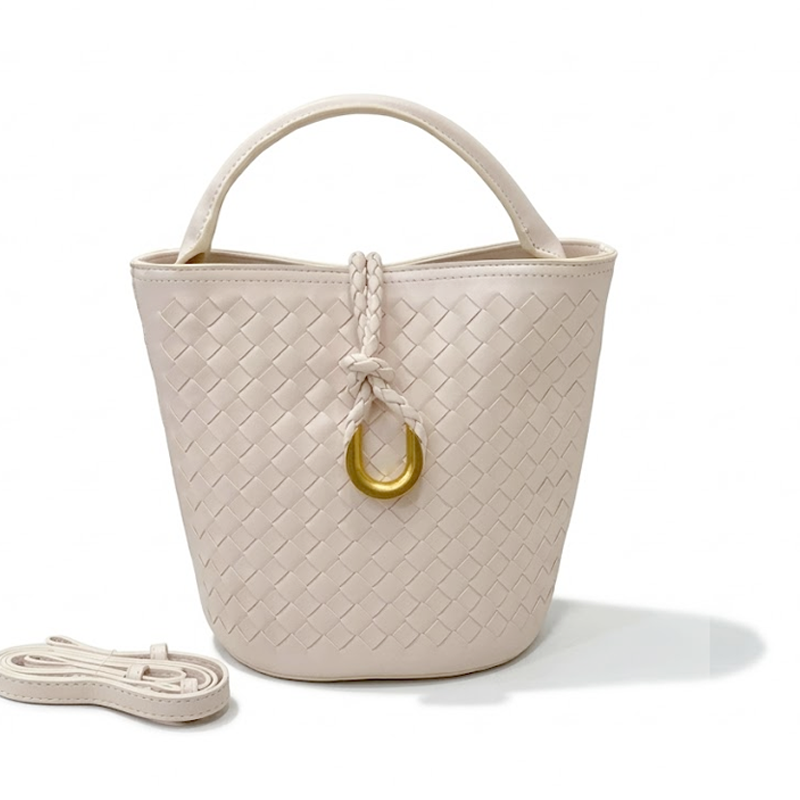 THE GILDED ARCH BUCKET
