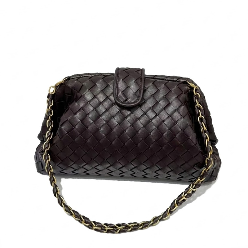 THE BRAIDED CHAIN POUCH