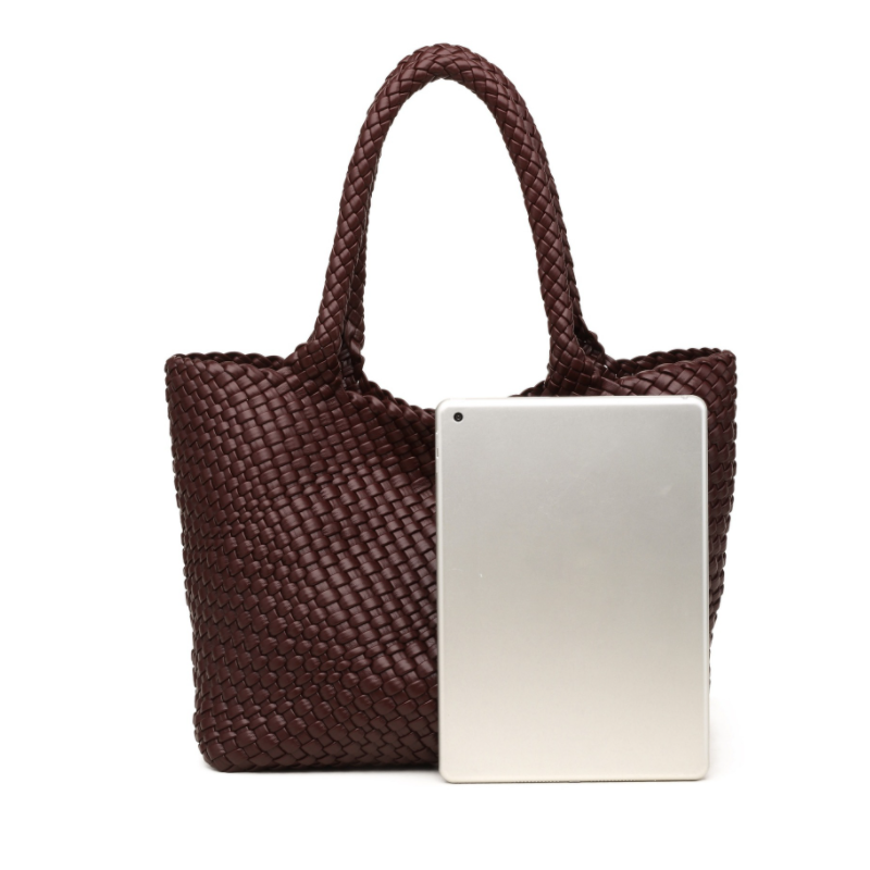 THE ARTISANAL POUCH TOTE size chart 2