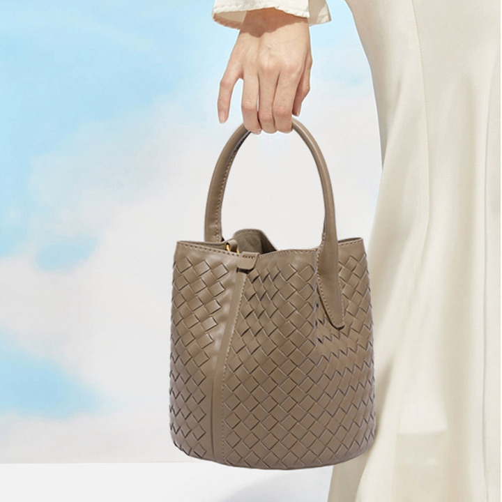 THE BASKET BUCKET