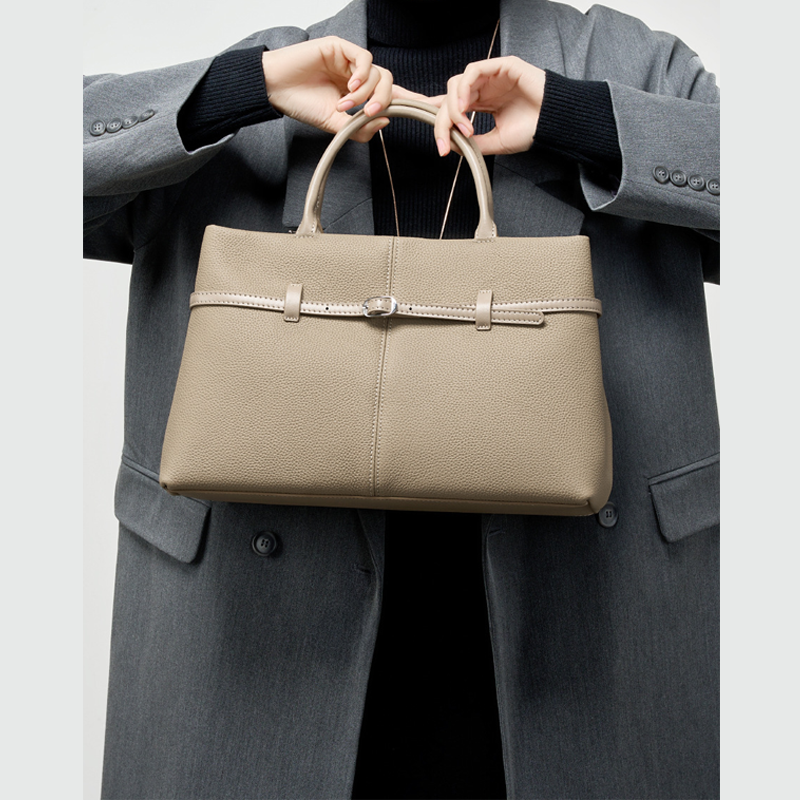 THE BELTED BUSINESS TOTE