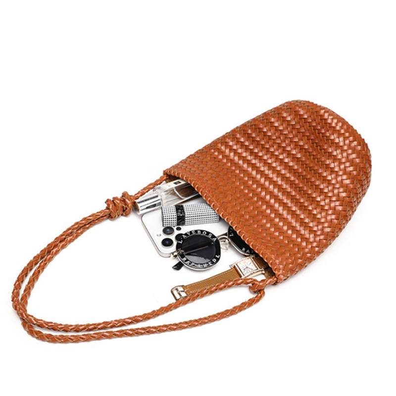 THE KNOT SLOUCHY BUCKET
