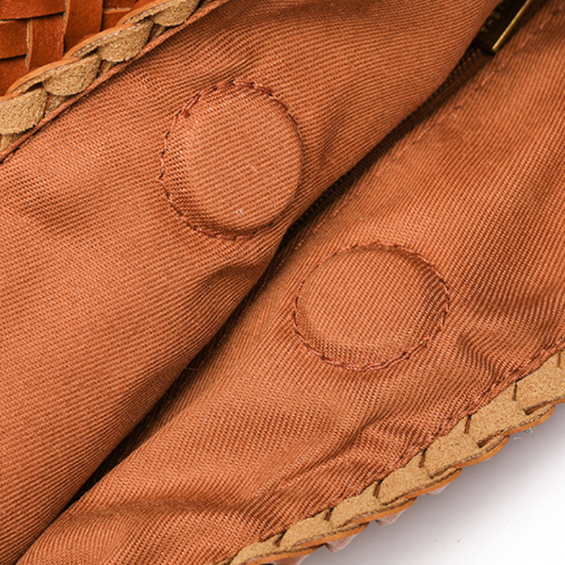 THE KNOT SLOUCHY BUCKET