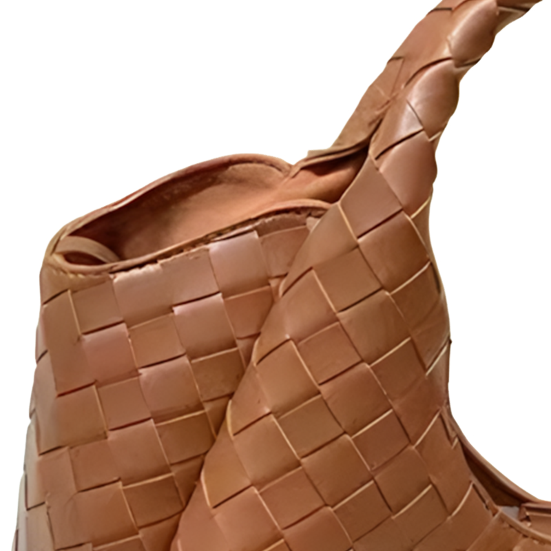 THE CRESCENT HOBO