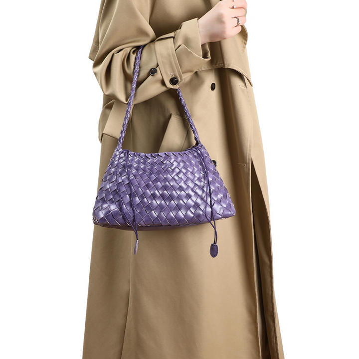THE ADAPTABLE BASKET TOTE