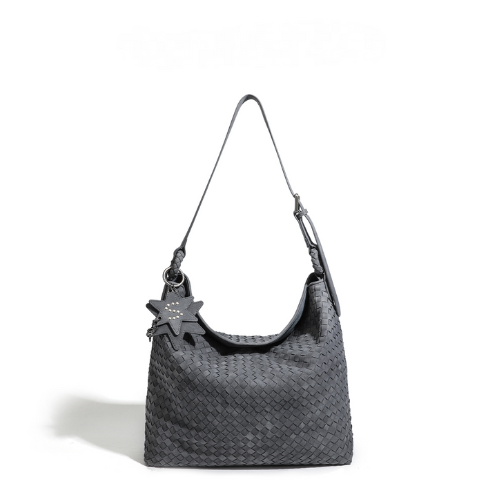 THE FLAP VOLUME TOTE