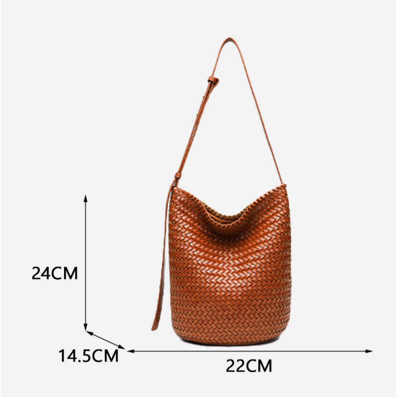 THE SLOUCHY BUCKET