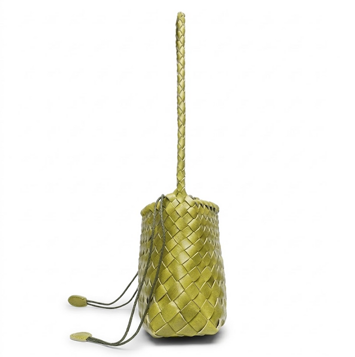 THE ADAPTABLE BASKET TOTE
