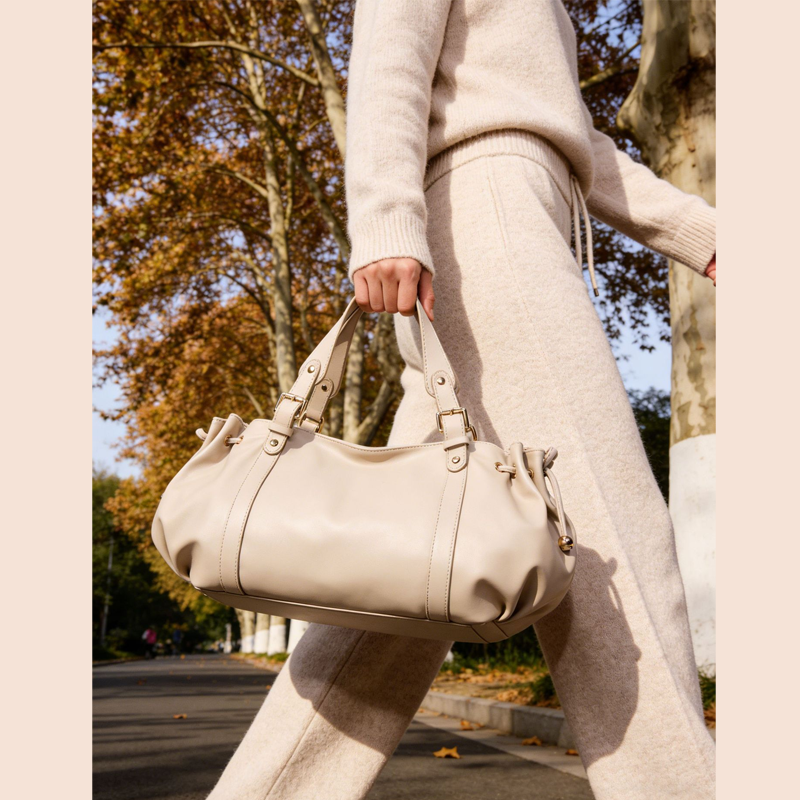 THE HERITAGE SATCHEL MESSENGER