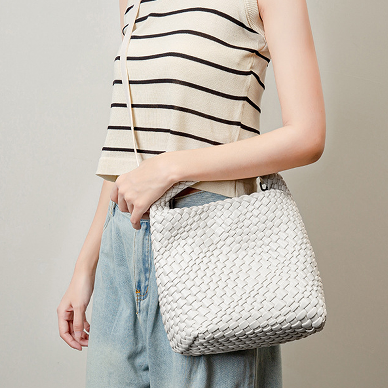 THE BLOCK VOLUME TOTE