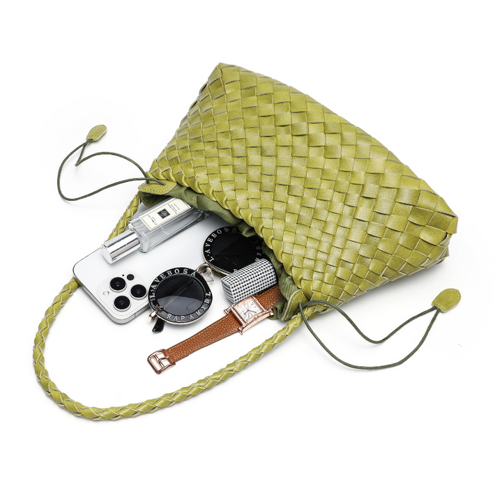 THE ADAPTABLE BASKET TOTE
