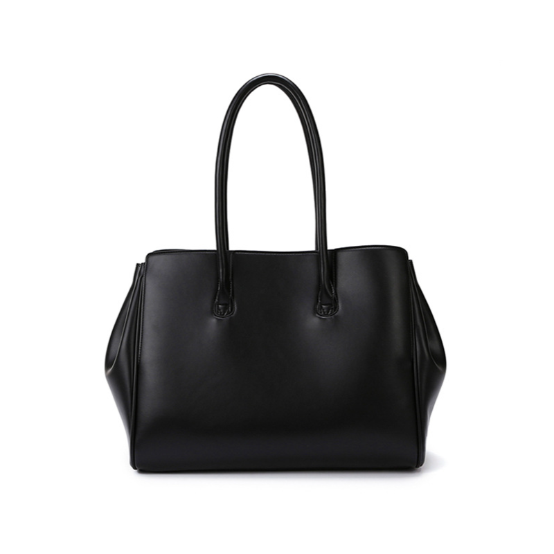 THE MULTI-POCKET DECONSTRUCTED TOTE