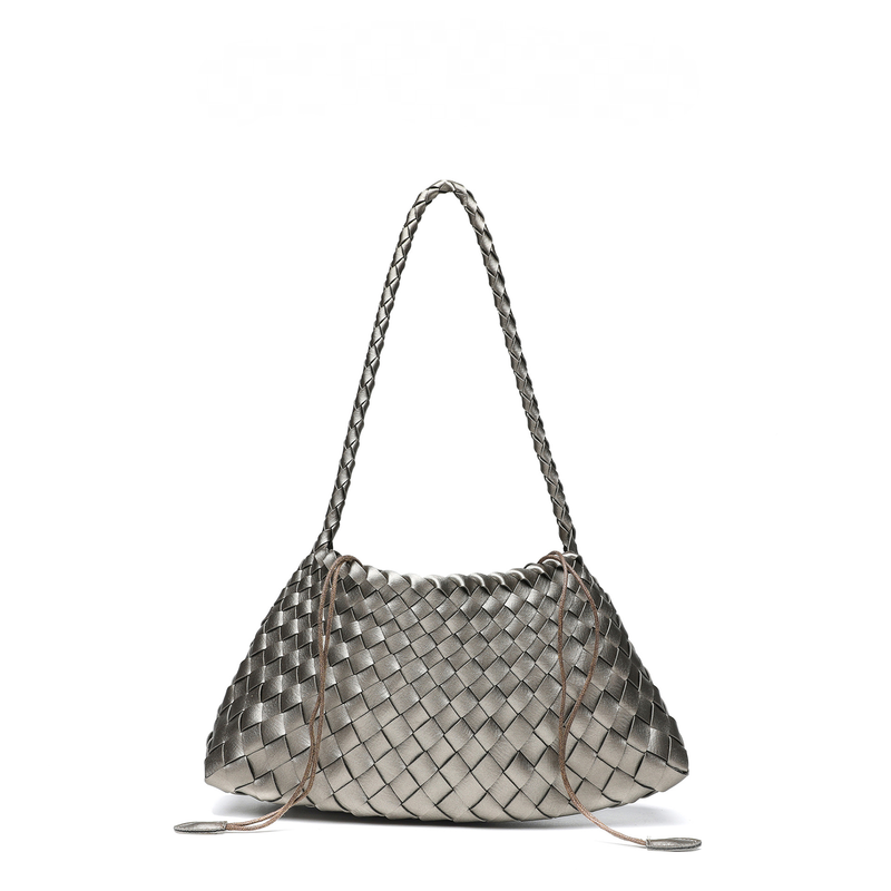THE ADAPTABLE BASKET TOTE