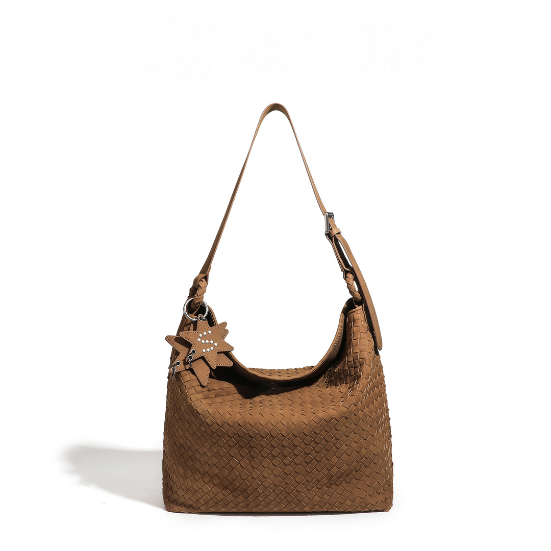 THE FLAP VOLUME TOTE