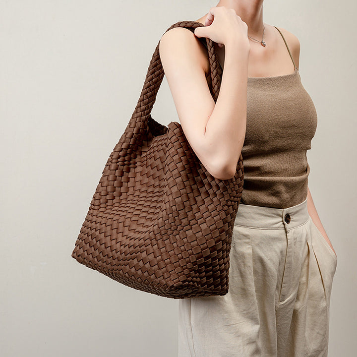THE SATIN BLOCK VOLUME TOTE