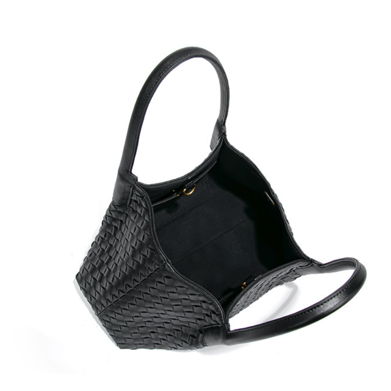 THE AXIS TOTE