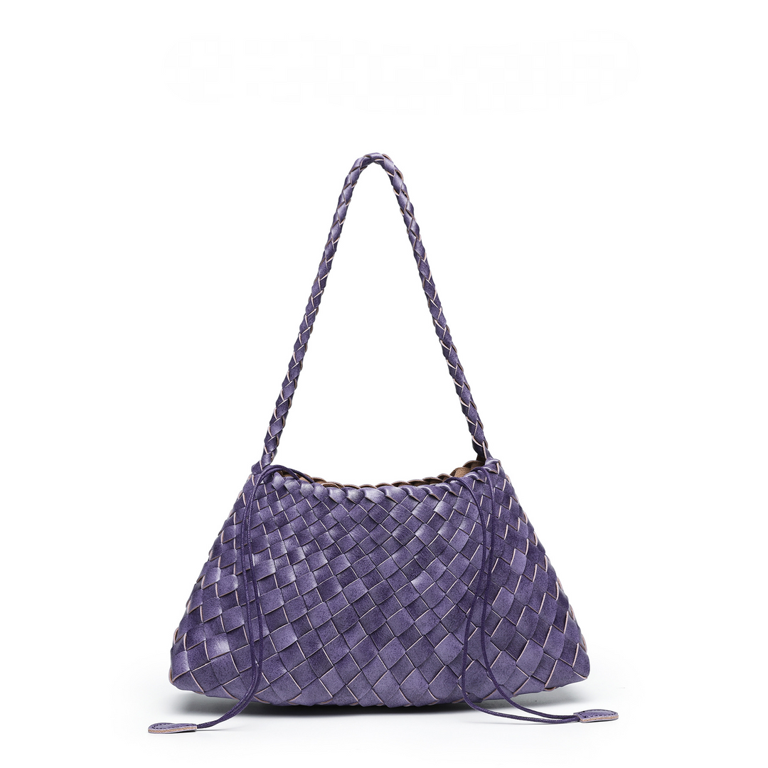 THE ADAPTABLE BASKET TOTE