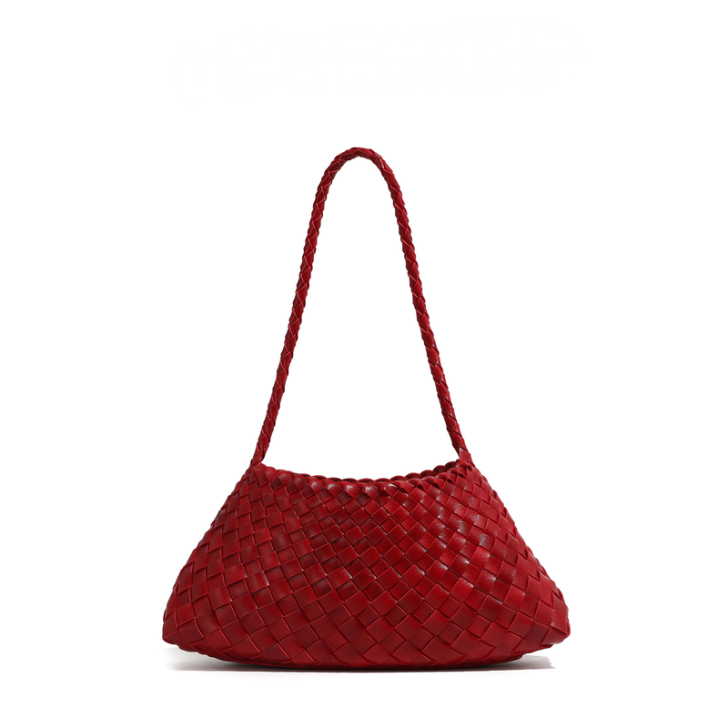 THE ADAPTABLE BASKET TOTE