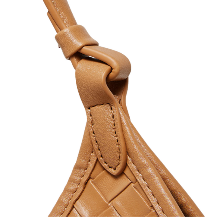 THE ARCHITECTURAL TOTE