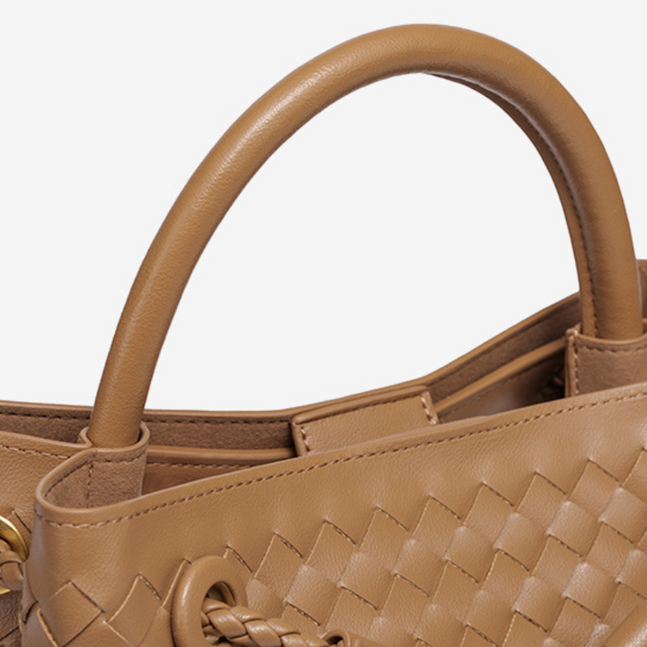THE KNOT TOTE