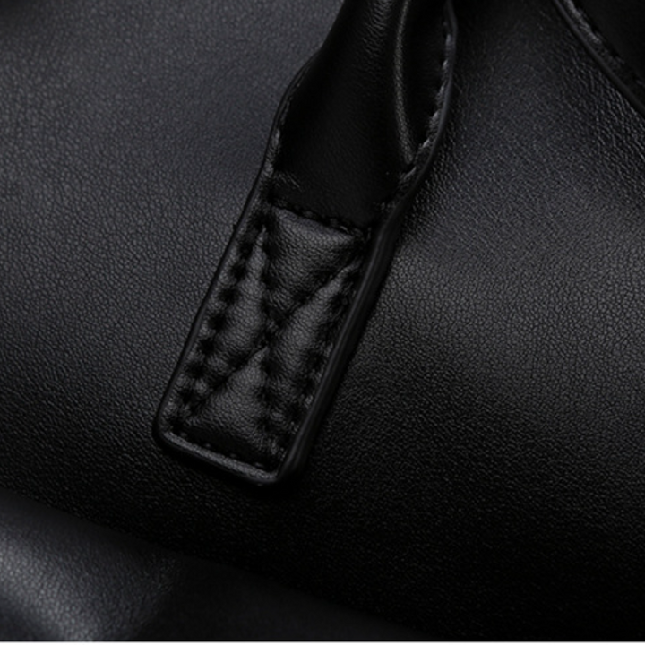 THE MULTI-POCKET DECONSTRUCTED TOTE