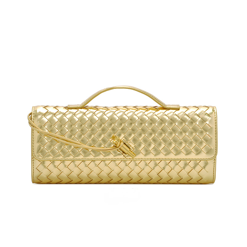 THE KNOT FLAP CLUTCH